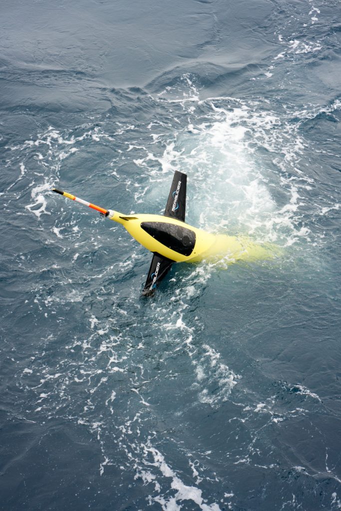 Release of a Konsberg ocean glider. 📷 Robert Strzepek